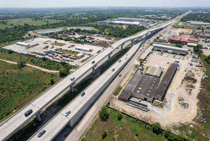 Ponen primera piedra del viaducto elevado Tampico-Altamira Ponen primera piedra del viaducto elevado Tampico-Altamira